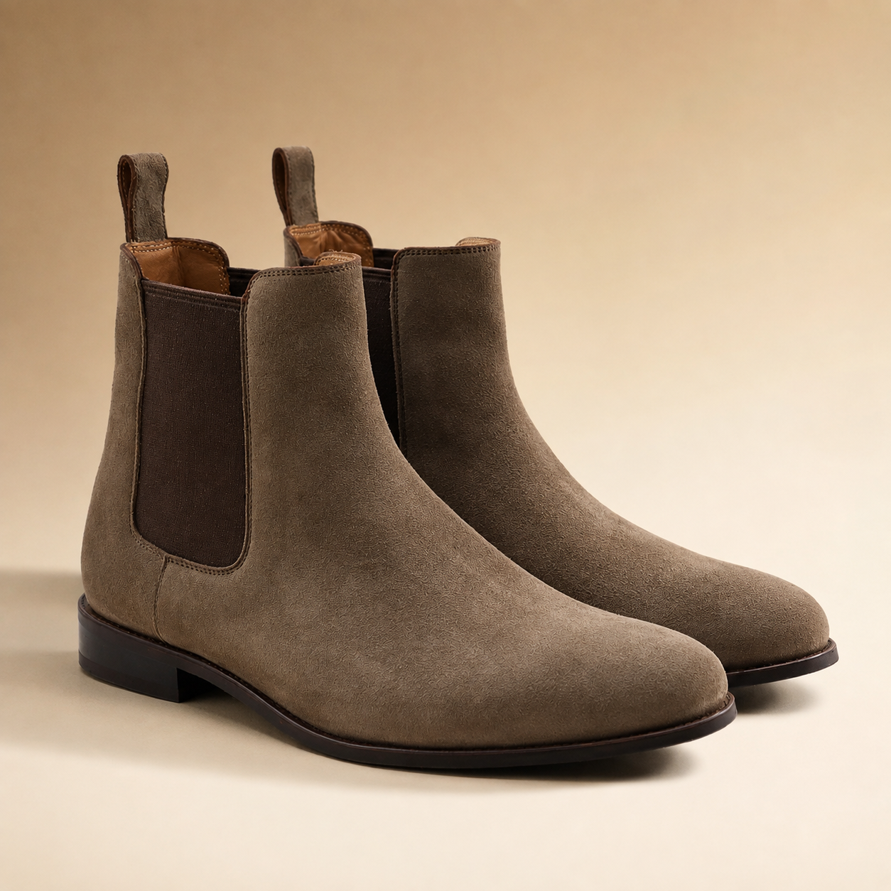 Bochum men's olive suede Chelsea boots - front view